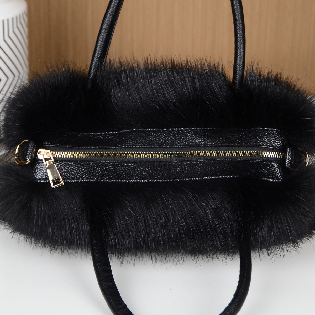 Hand-carrying Square Plush Bag Fur in multiple colors