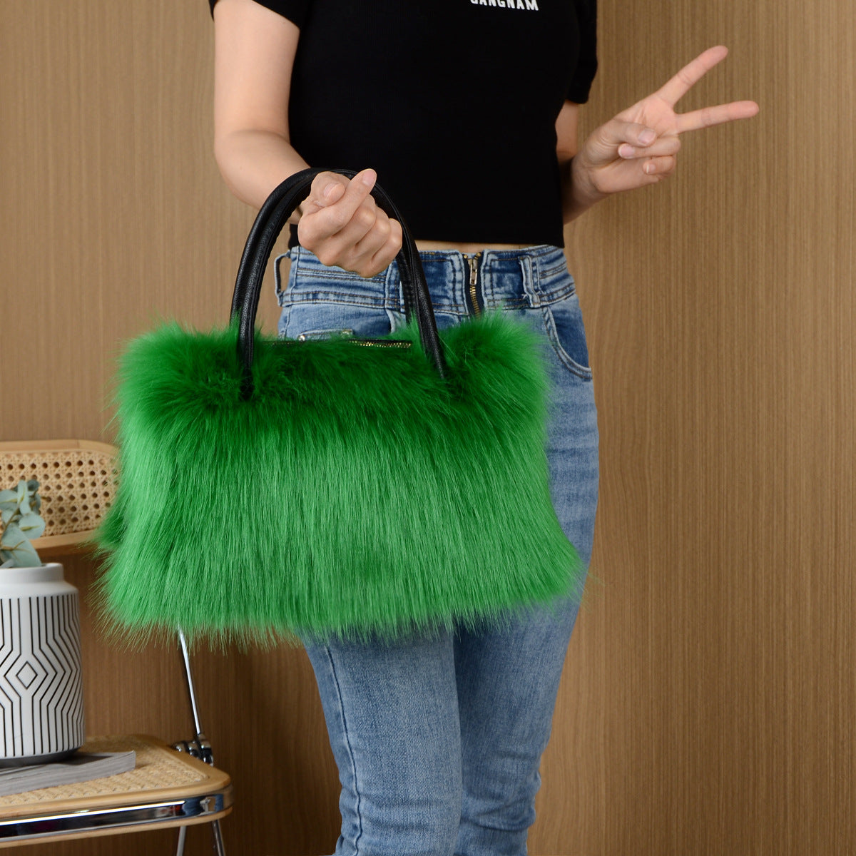 Hand-carrying Square Plush Bag Fur in multiple colors