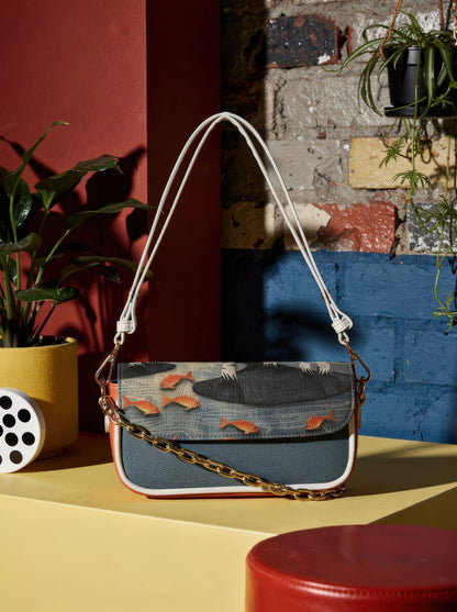 Elegant Goldfish Pond Art Crossbody Bag with White Strap & Chain Accent. - Batty